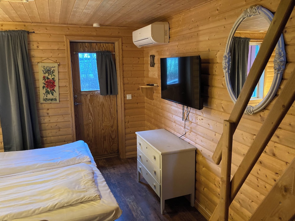 Standard Cabin, Non Smoking, Garden View photo 2