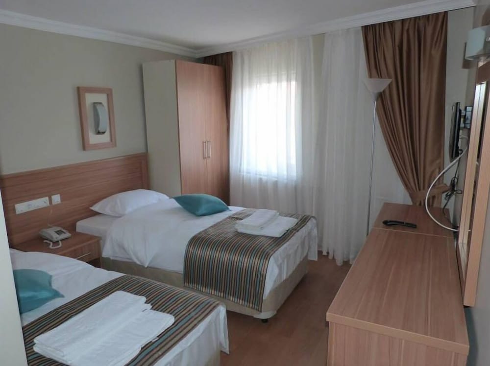 Standard Twin Room, 1 Bedroom photo 3