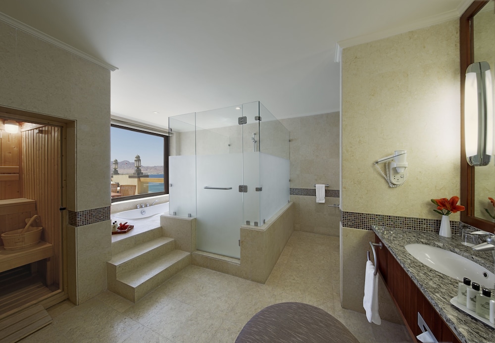 Royal Suite - Photo 5
