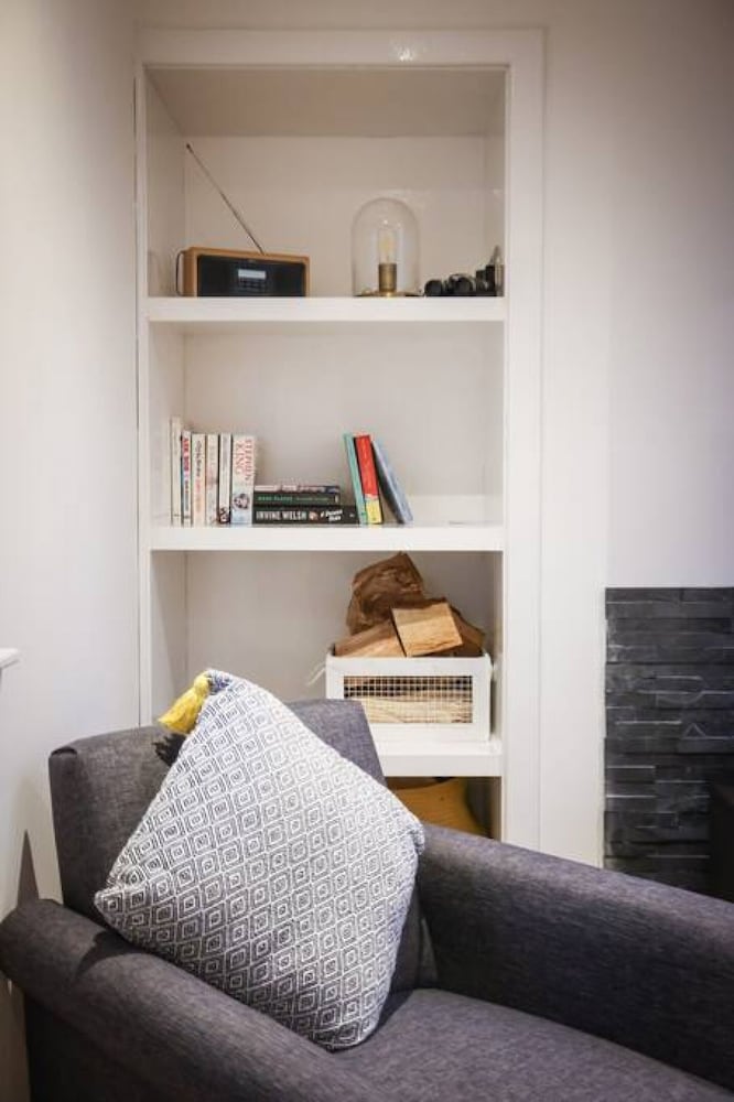 Apartment photo 3