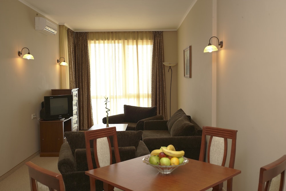 Suite, Sea View - Photo 3