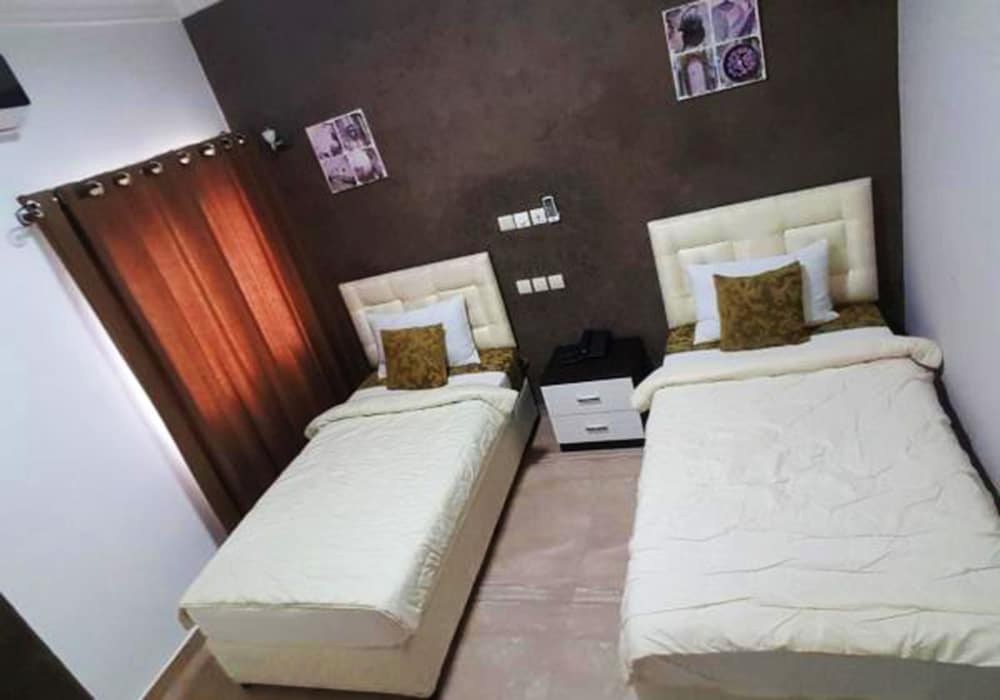 Twin Room - Photo 1