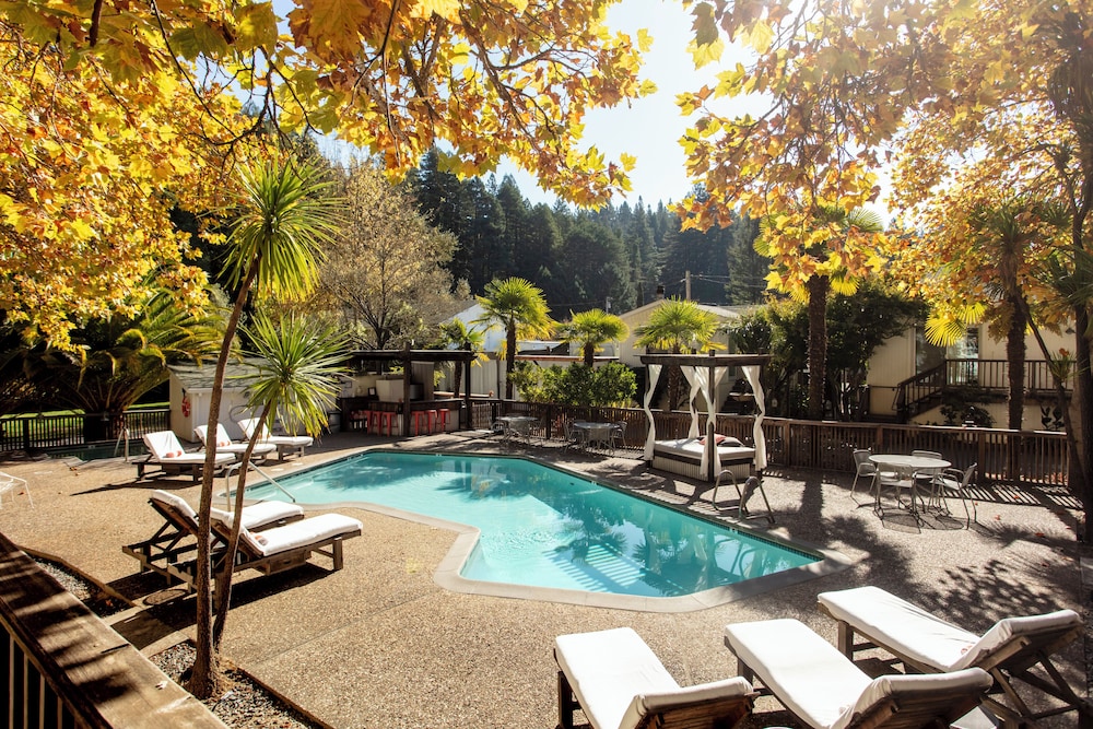 Junior Room, 1 Bedroom, Non Smoking (junior queen) (20%off spa services)