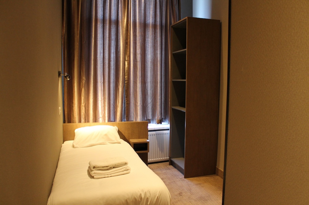 Comfort Triple Room photo 1