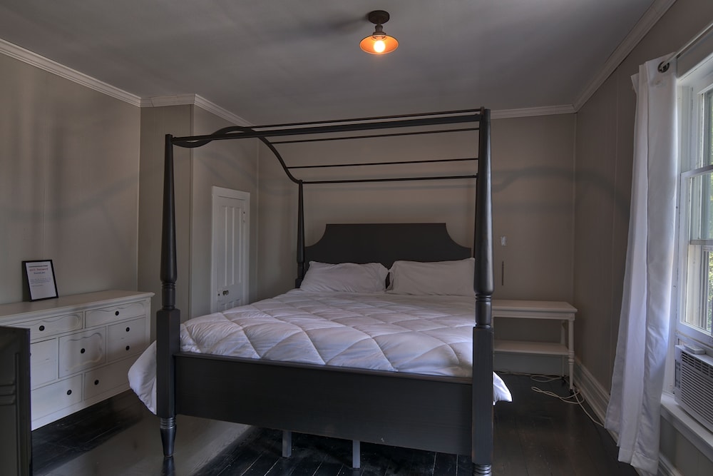 Standard Suite (Cottage) photo 1