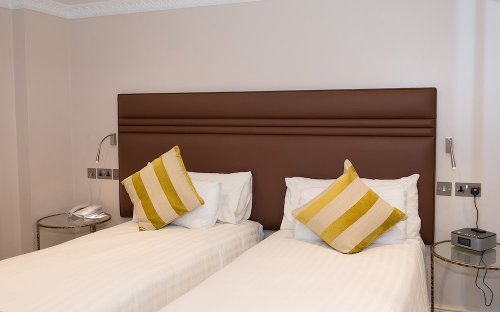 Comfort Room, 2 Twin Beds, Non Smoking - Photo 2