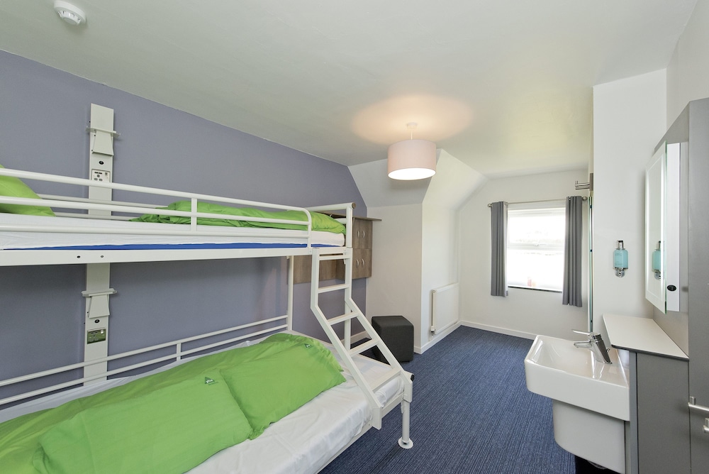 3 Bed Private Room including Double Bed photo 2