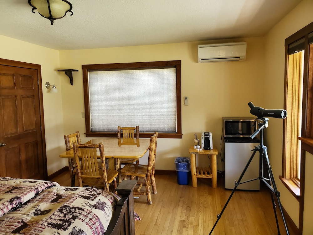 Suite, 1 Bedroom, Mountain View photo 2