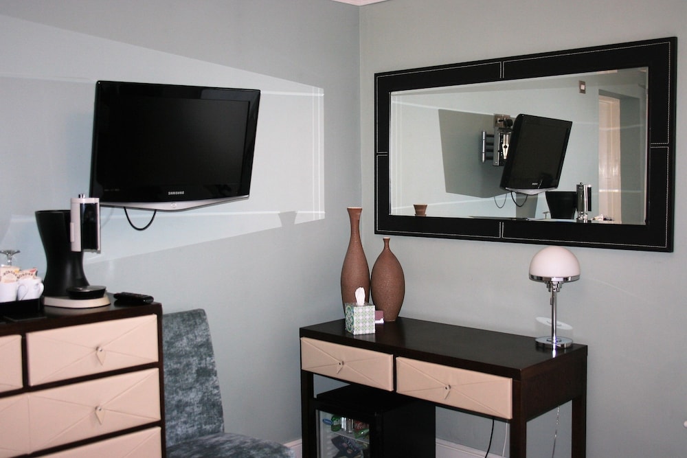 Double Room, Bathtub (First Floor) photo 3