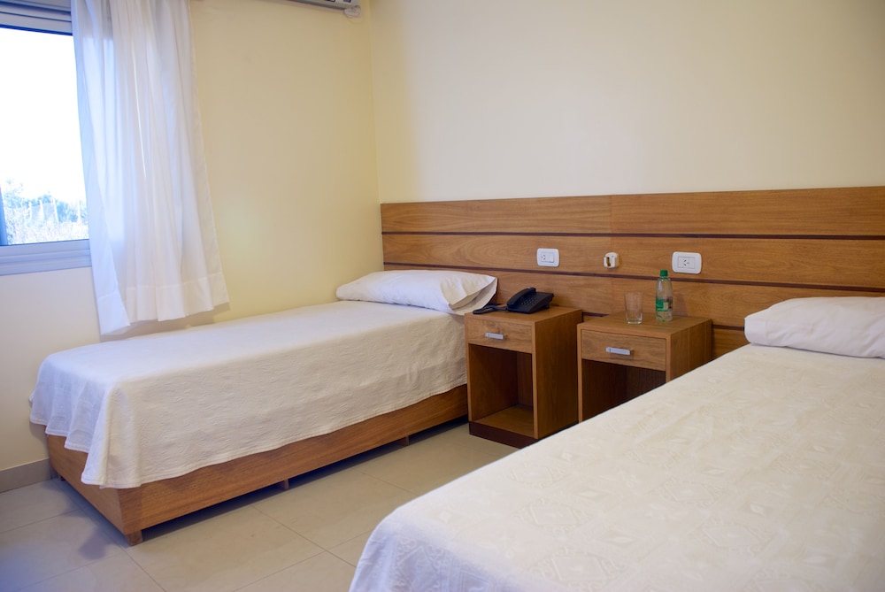Standard Twin Room, 2 Twin Beds, Non Smoking photo 1
