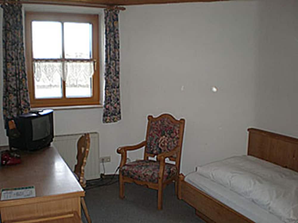 Single Room (Gästezimmer 23)