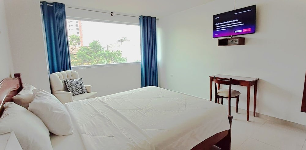 Deluxe Room, Multiple Bedrooms, City View