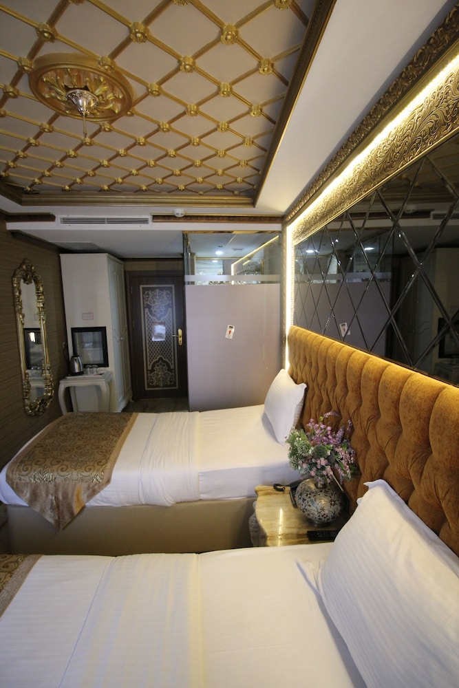 Standard Room photo 1