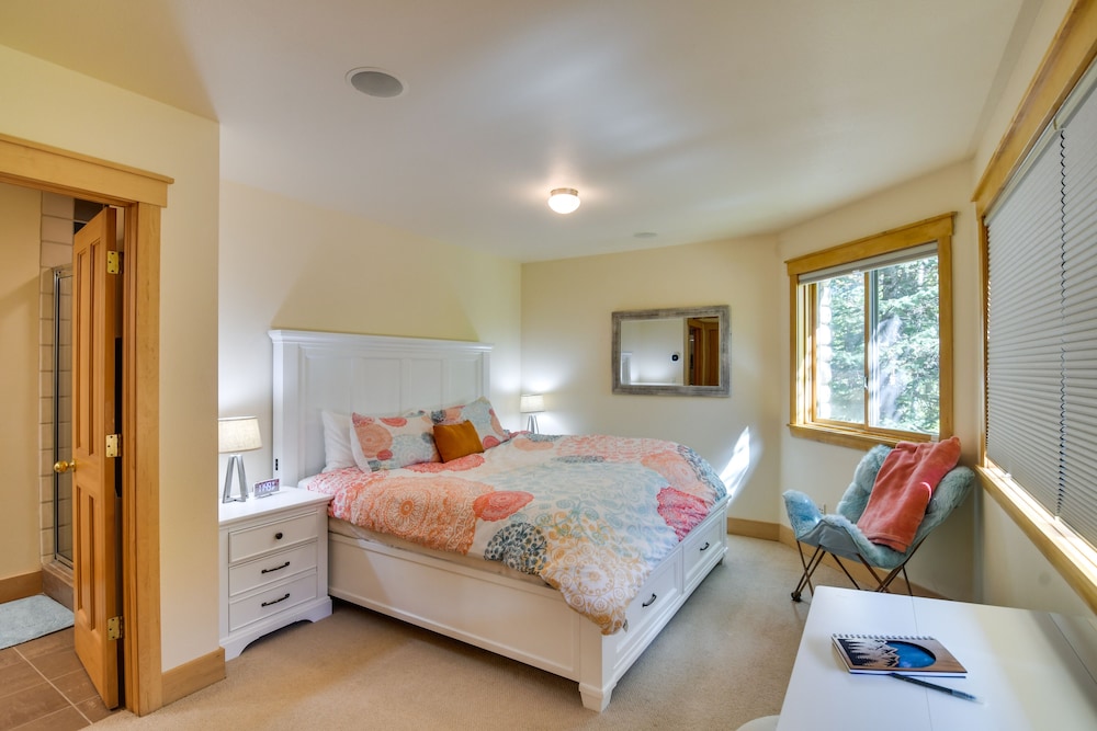House (4 Bedrooms) photo 2