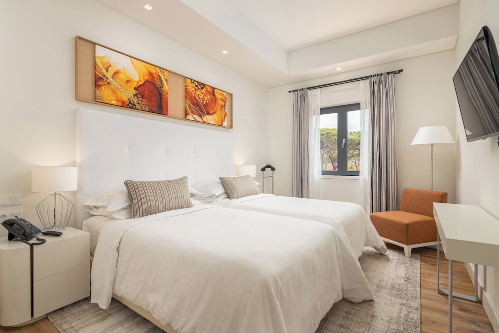 Premium Room, 2 Twin Beds, Resort View - Photo 1