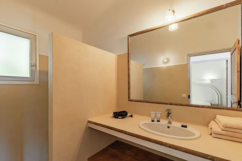 Villa, 2 Bedrooms (T3) photo 2