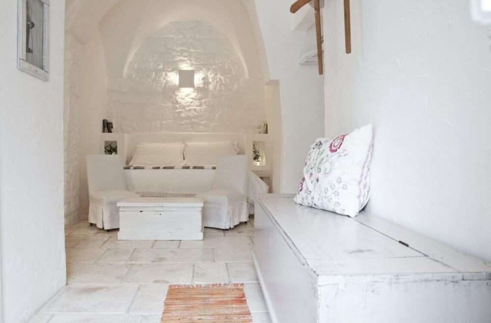 Classic Double Room, 1 Queen Bed photo 2