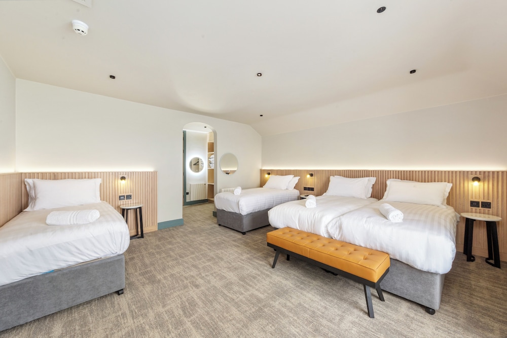 One Bedroom Unit photo 1