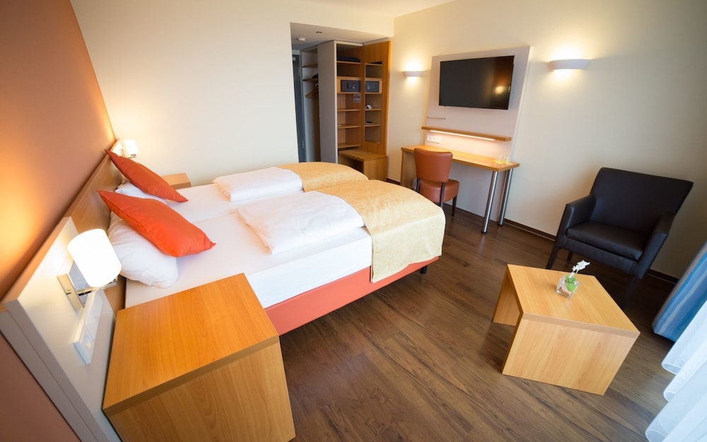 Deluxe Double Room photo 3