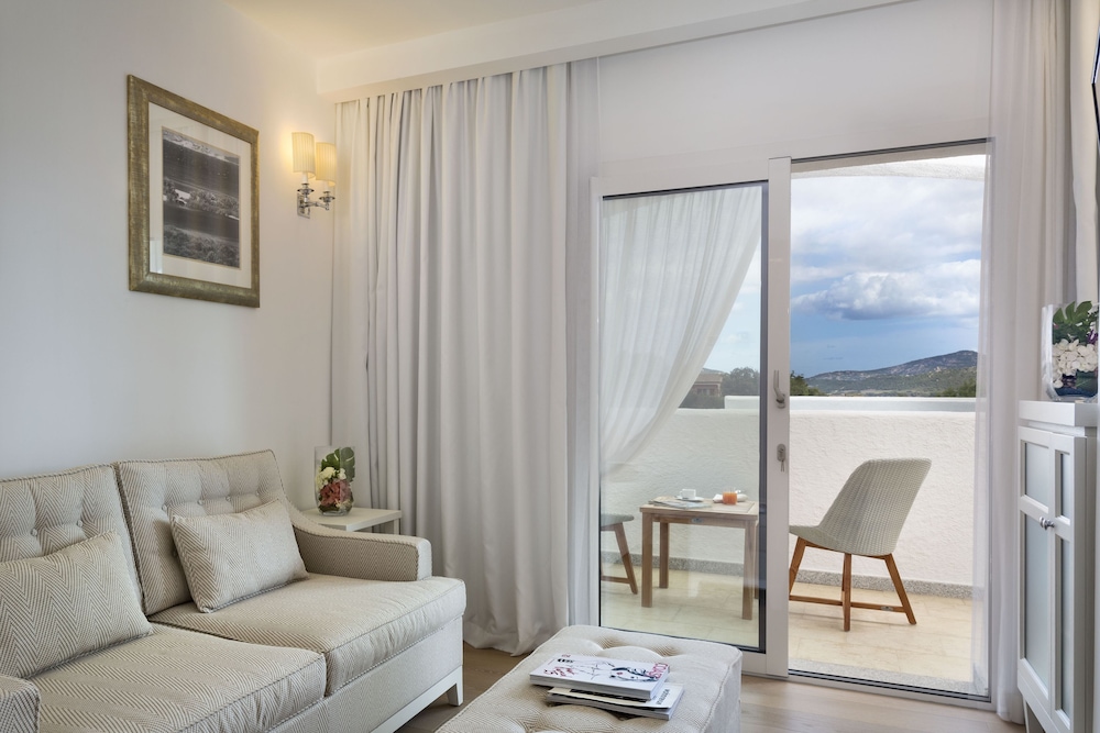 Panoramic Suite, Hot Tub, Sea View - Photo 10