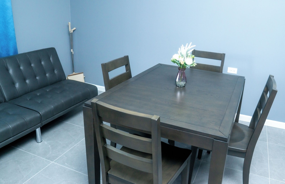 Deluxe Suite, Multiple Beds, Kitchenette, City View