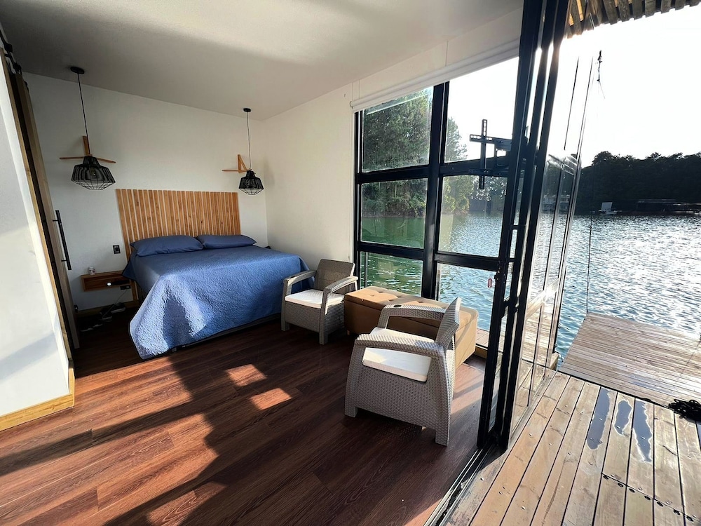 Panoramic Cabin photo 2