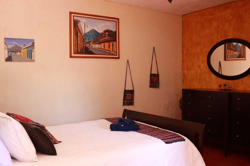 Traditional Quadruple Room, 2 Double Beds photo 1