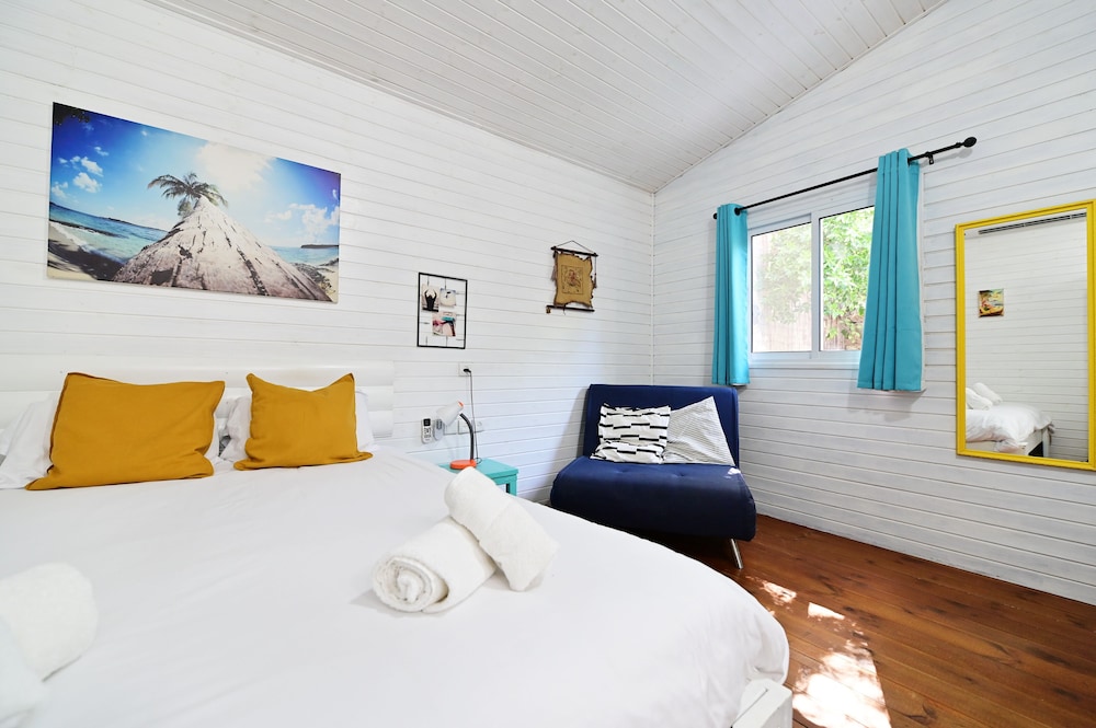 chalet with private garden photo 1