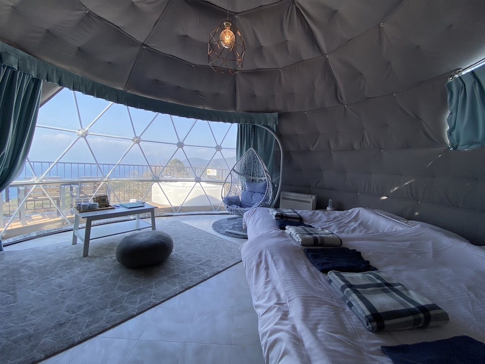 Basic Tent photo 2