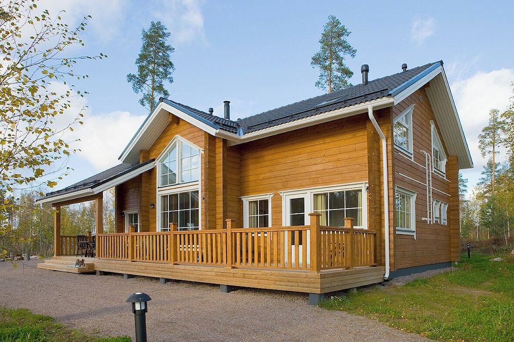 Superior Cottage photo 1