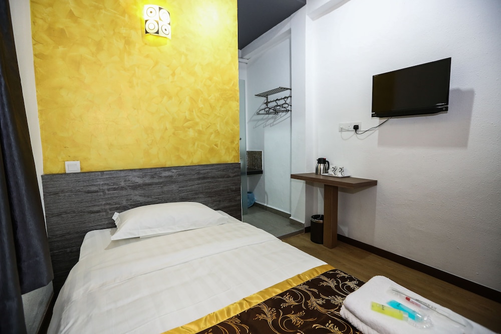 Standard Single Room photo 2