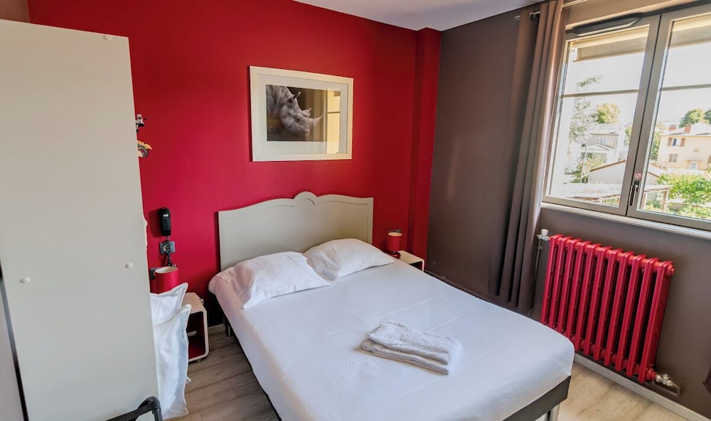 Standard Double Room, Non Smoking photo 3
