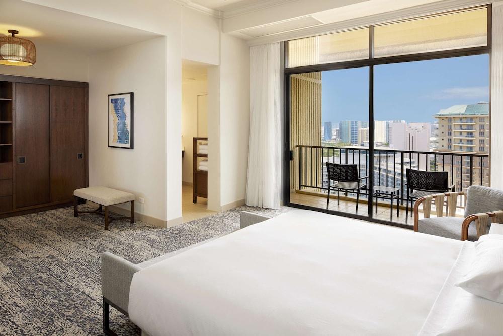 Suite, 1 Bedroom, 2 Bathrooms, Tower (ali'i Tower, Private Check-in)