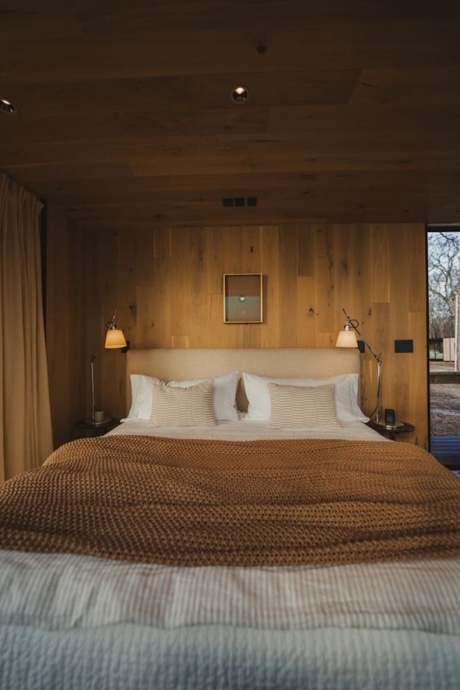 Luxury Cabin, Lake View photo 1