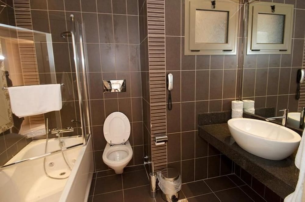 Superior Triple Room, Ground Floor photo 3