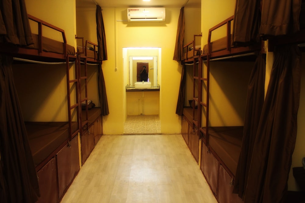 12-Standard Shared Dormitory, 1 Bedroom photo 3