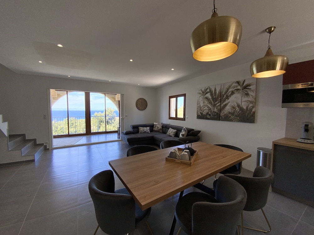 Superior Apartment photo 1