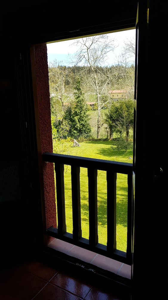Apartment, 2 Bedrooms, Garden View photo 3