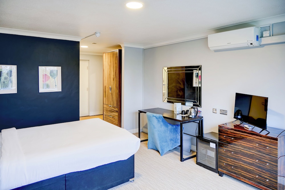 Triple Room, Multiple Beds (UA, Wet) photo 3