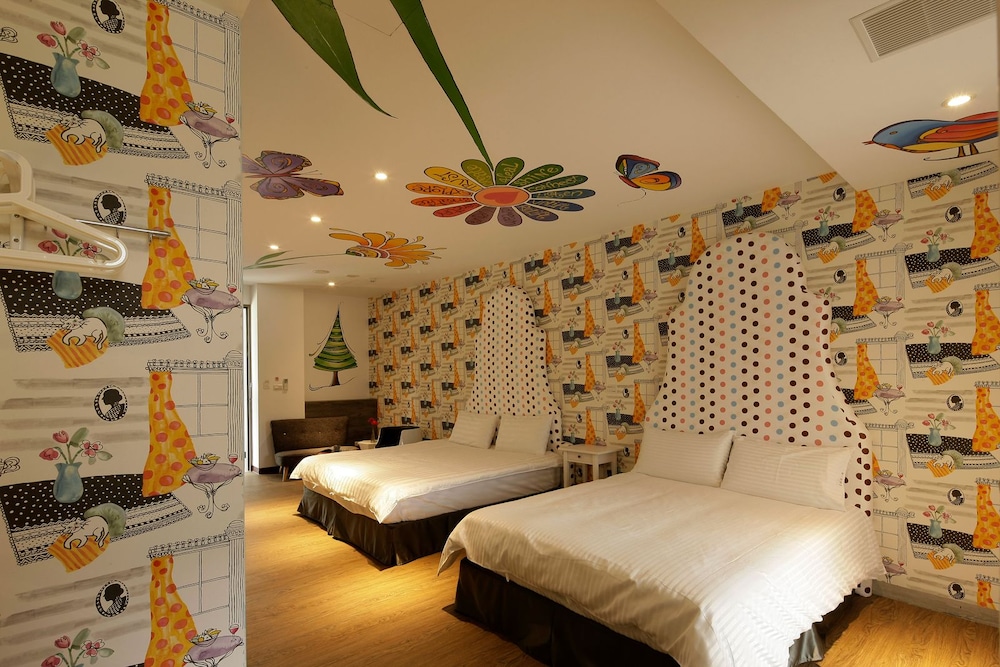 Deluxe Quadruple Room, Balcony photo 1
