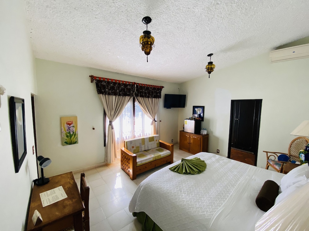 Suite with Sauna and Bathtub (Alcatraces) photo 3