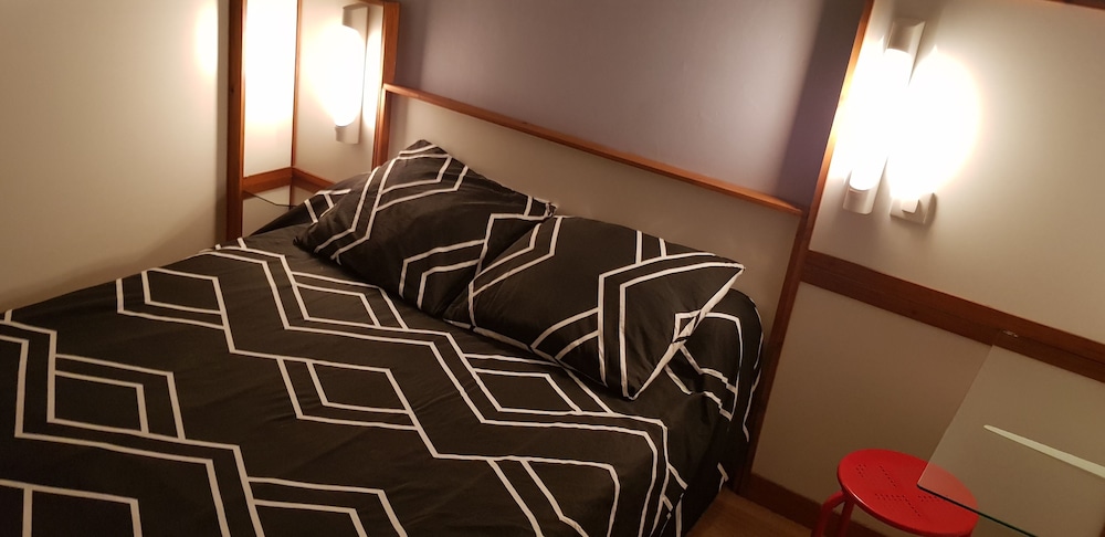 Double Room - Photo 2
