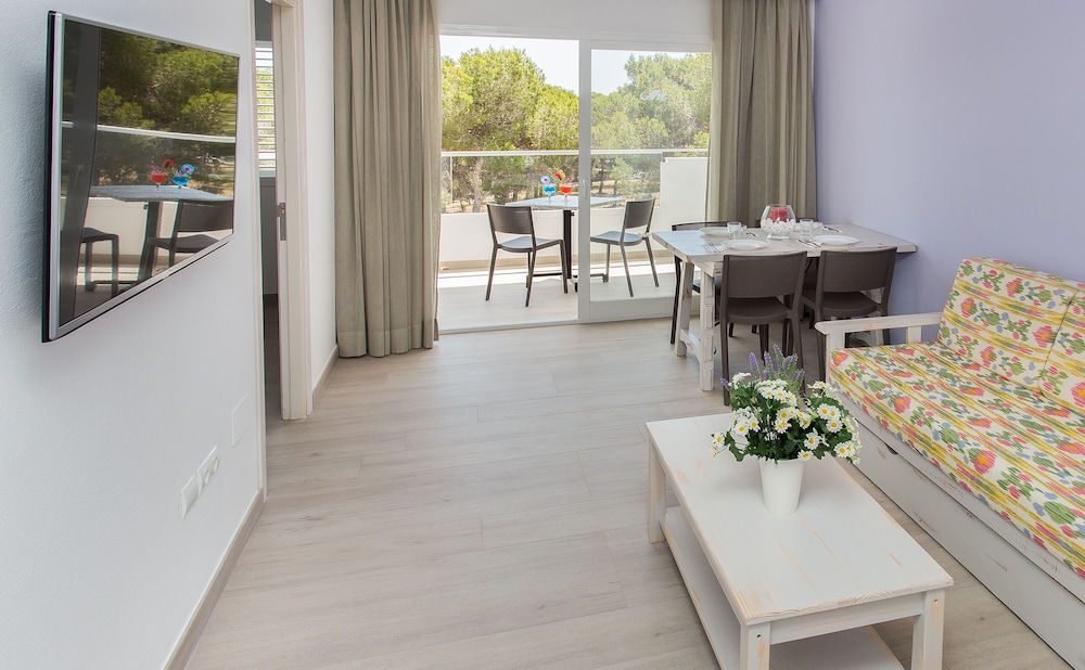 Standard Apartment, 1 Bedroom, Terrace - Photo 5