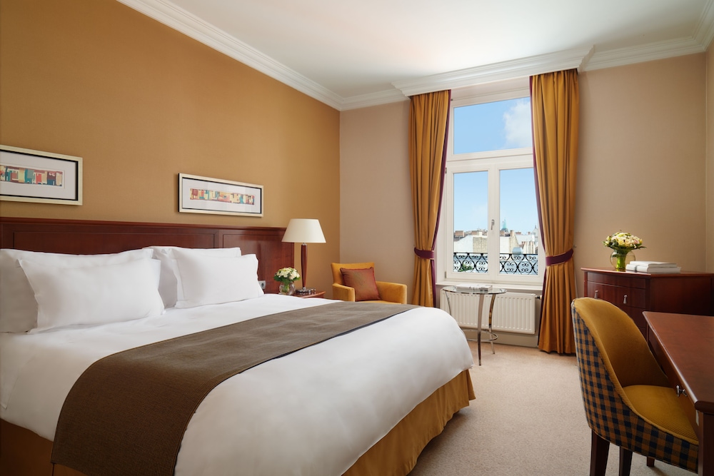 Superior Room (King)