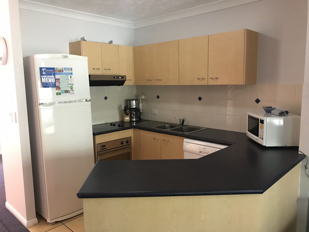3 Bedroom Split Level Apartment photo 1