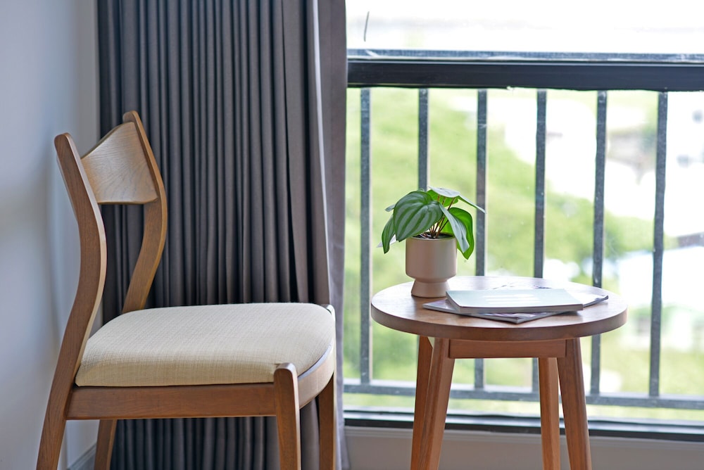Executive Room - Photo 18