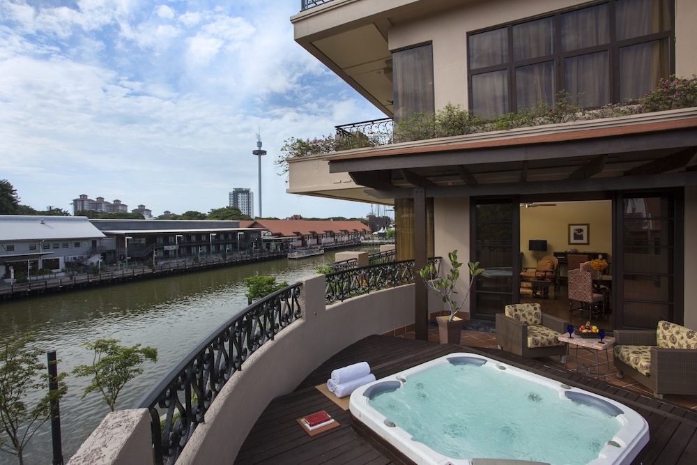 Melaka Suite, 2 Bedrooms (with outdoor Spa Bath) - Photo 4