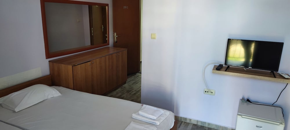 Basic Single Room
