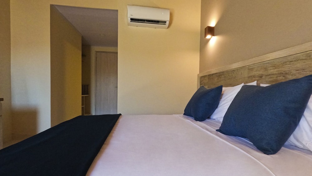 Standard Single Room photo 2