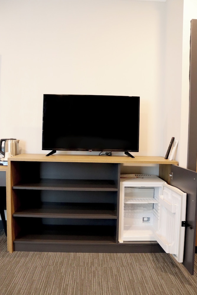 Family Room photo 3